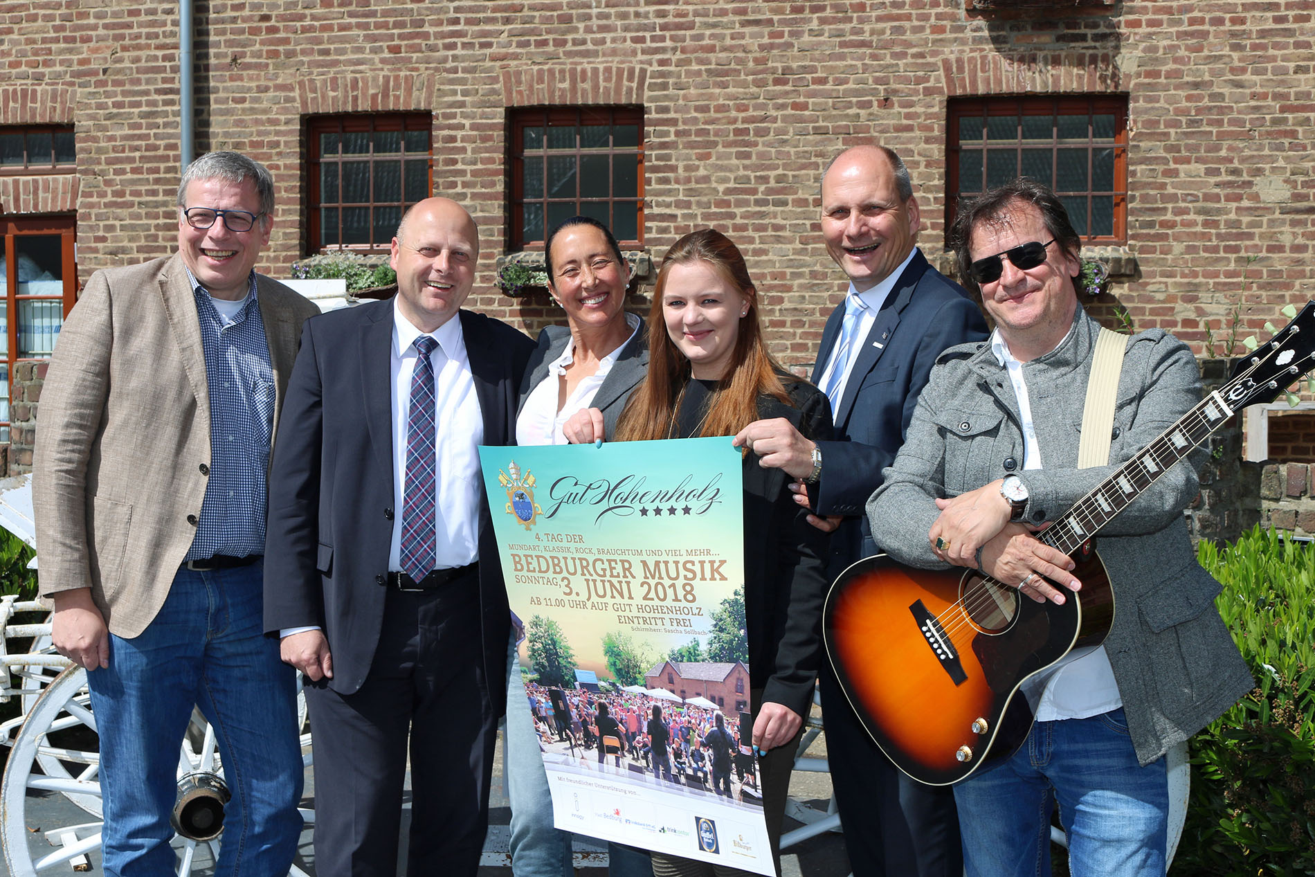 Das Team freut sich auf viele Besucher beim „4. Tag der Bedburger Musik“ auf Gut Hohenholz in Bedburg-Königshoven. (Foto: Bastian Schlößer)